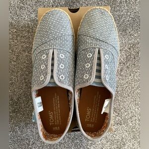 TOMS Women’s 6.5 Palmera Slip on Chambray Dot